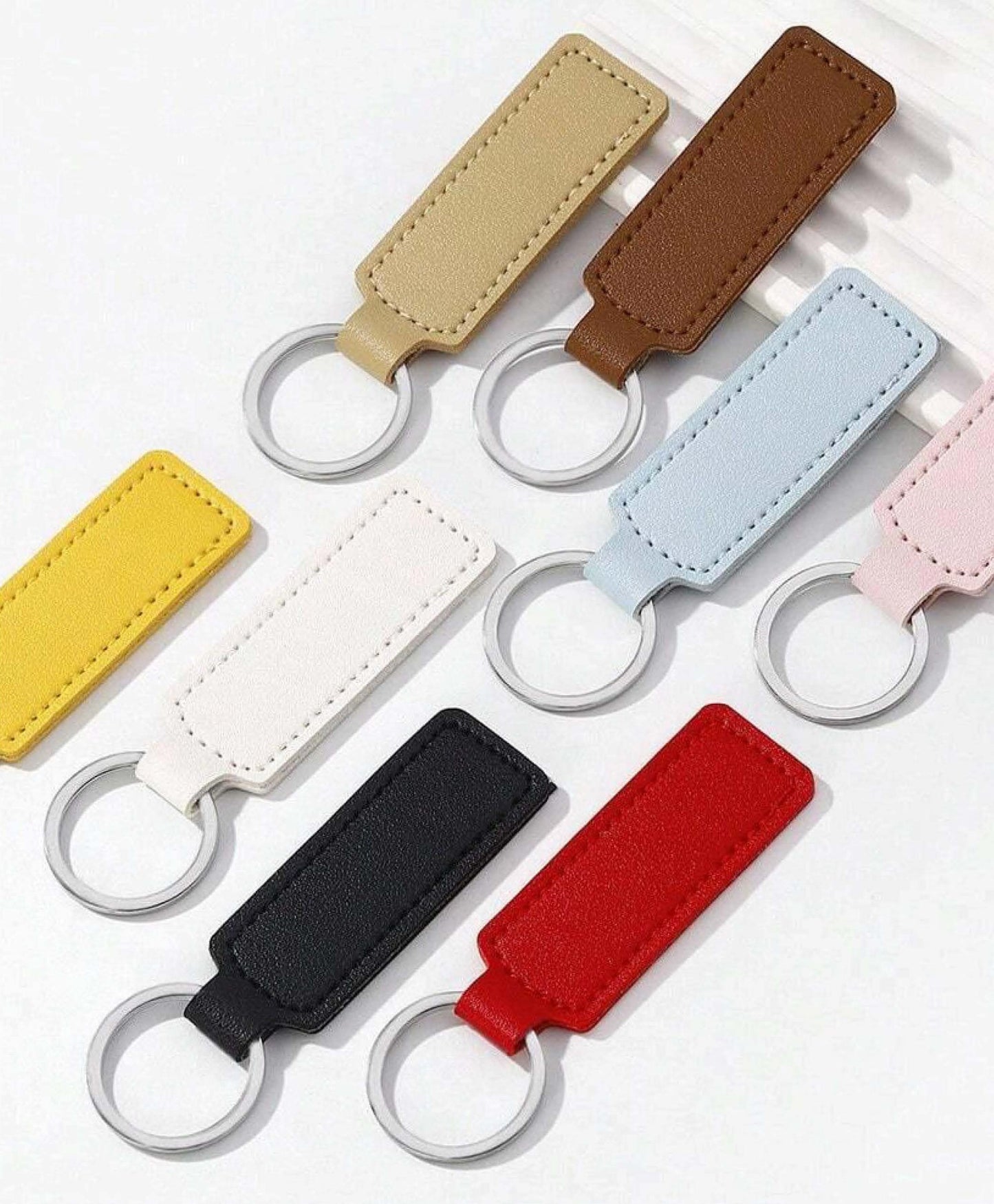 Personalized Laser-Engraved PU Leather Keychain – Solid Color