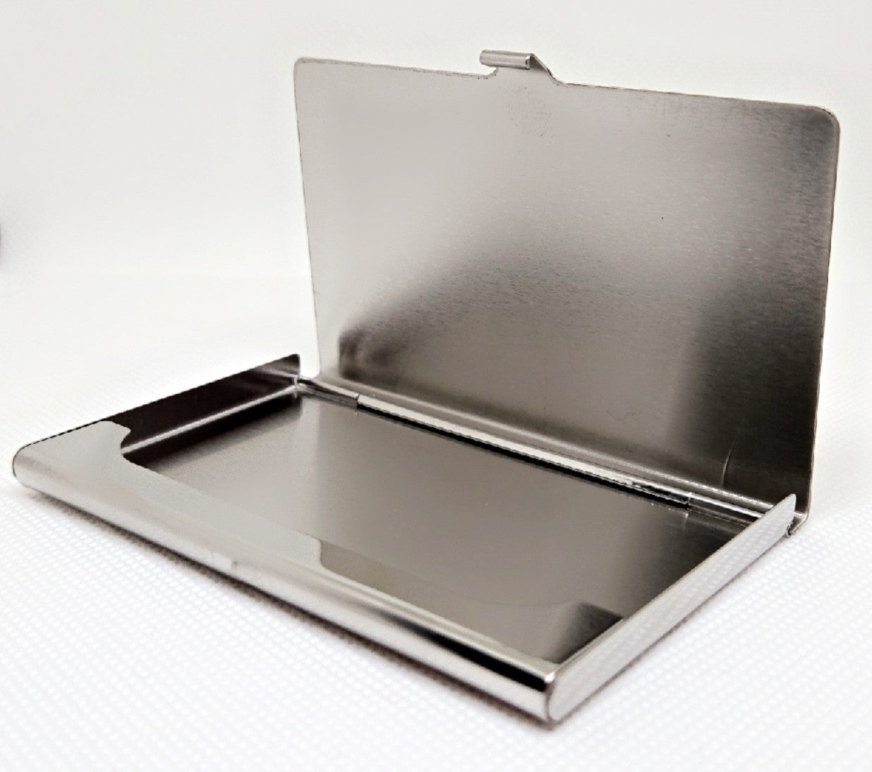 MaxGear Personalized Metal Business Card Holder – Silver Mirror Finish
