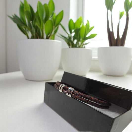 Unisex Leather Bracelet with Laser-Engraved Name Beads – Magnetic Steel Clasp