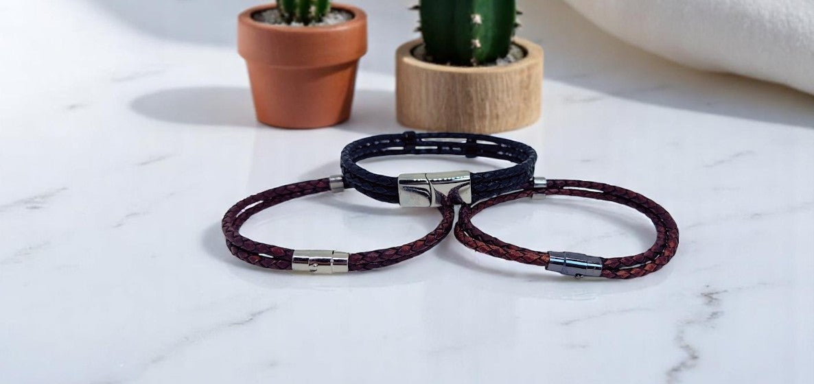 Unisex Leather Bracelet with Laser-Engraved Name Beads – Magnetic Steel Clasp